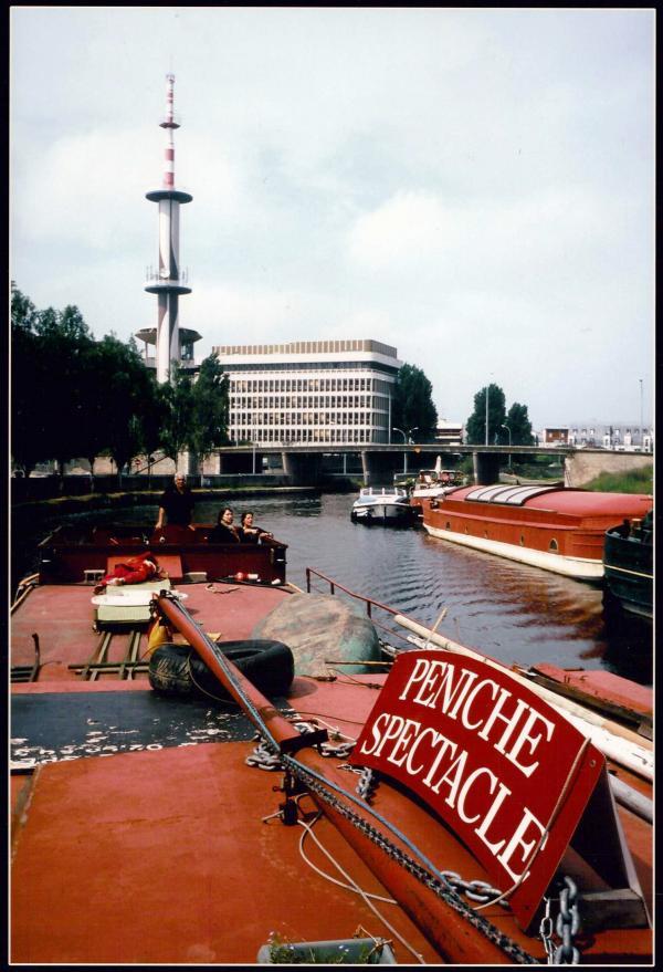 La Péniche Spectacle 1