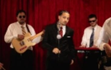 Théo Juice and The Sexy Music Live Band