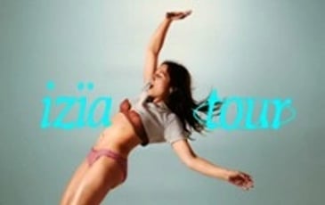 Izïa, tournée