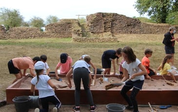 Atelier Fouille sur le site archéologique de Boutavent