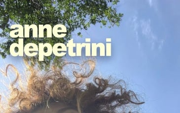 Anne Depetrini - À Côté