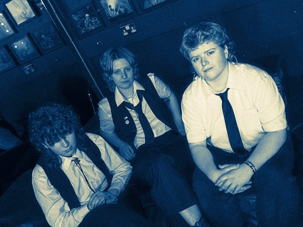 A Night in Ireland : Nerves, Junior Brother, Shark School et Rituel 111