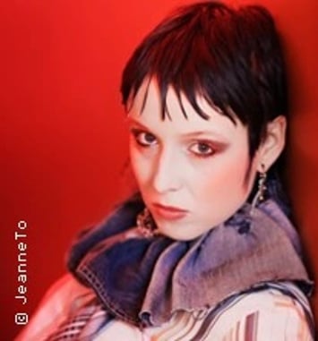 JeanneTo