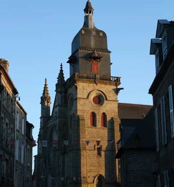 Visite libre, Le Clocher de l'église Saint-Léonard
