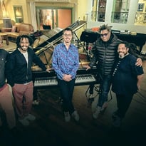Adrien Brandeis (Première partie Vincent Benoit Trio)
