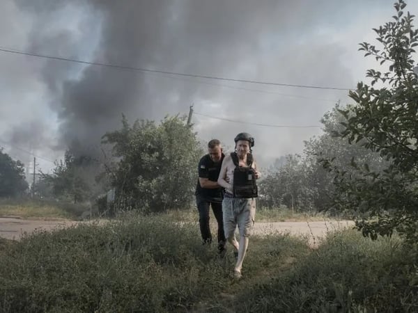 Le soleil de l'Ukraine se lève dans le Donbass - Antoni Lallican